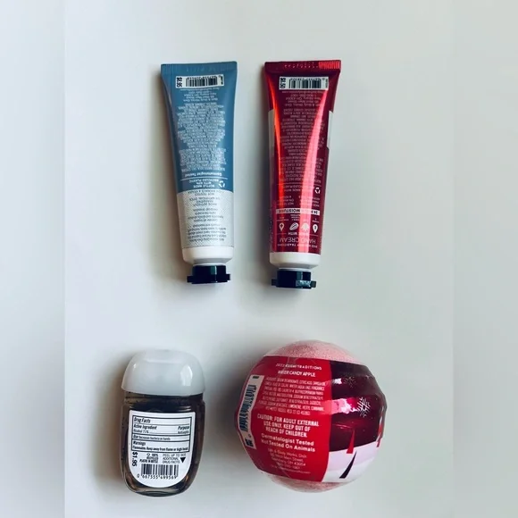 Gift Set Bath & Body Works Hand Foam Soap & Lotion Sanitizer Bath Bomb - Picture 4 of 5